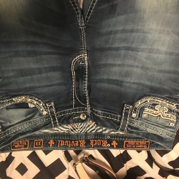 Too big - Picture 2 of 2